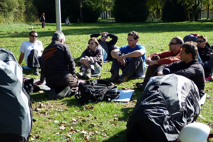 Débriefing à l’atterrissage du bout du lac